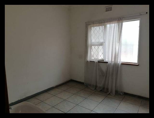 3 BEDROOM HOUSE FOR SALE IN VELD EN VLEI